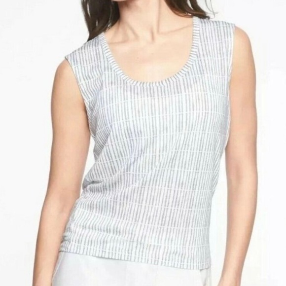 Athleta Tops - Athleta Breezy Muscle Tee Medium Athleisure Soft Workout Gym Top